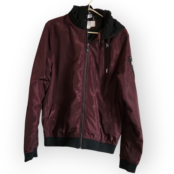 Urban Heritage Womens Burgundy Bomber Jacket with Black Trim Size MEDIUM - Picture 1 of 5